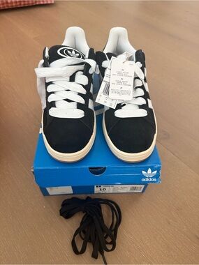 Adidas CAMPUS blk/wht shoes extra strings